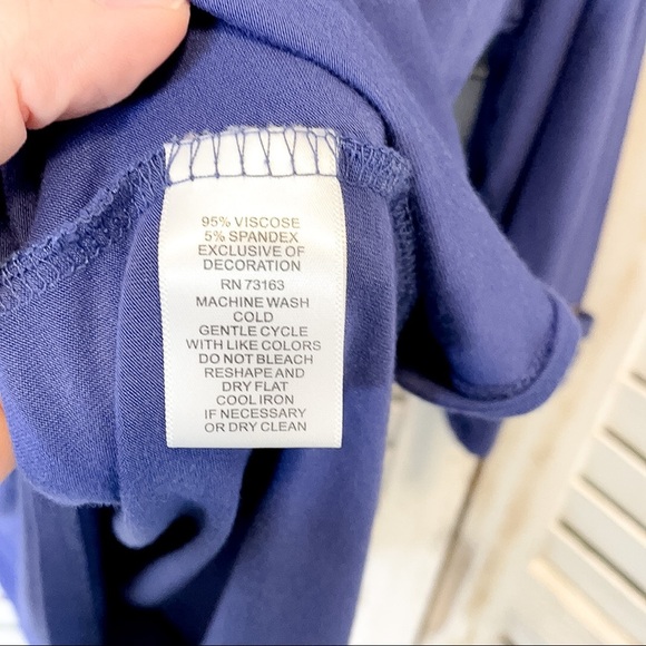 CABLE & GAUGE | Cold Shoulder Cutout Quarter Sleeve Top - Picture 7 of 8